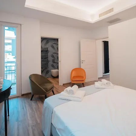 Al Cavaliere Design Downtown Apartment