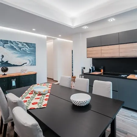 Apartment Al Cavaliere Design Downtown